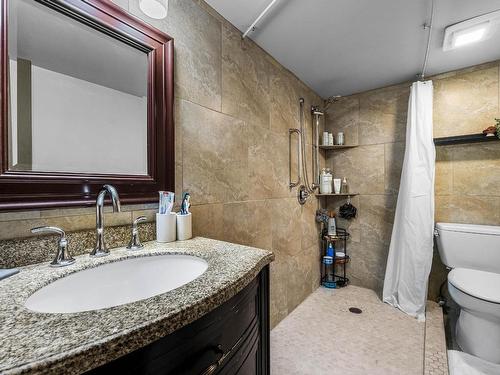 388 Mcgill Rd, Kamloops, BC - Indoor Photo Showing Laundry Room