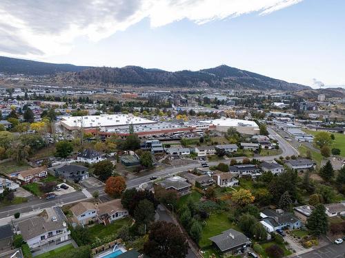 388 Mcgill Rd, Kamloops, BC - Indoor With Storage