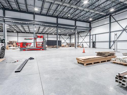 Warehouse - 4475 Boul. De Portland, Sherbrooke (Les Nations), QC - 