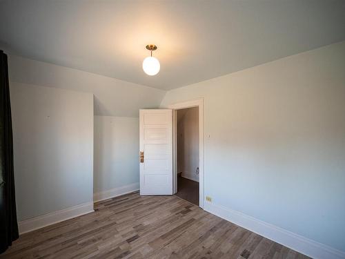 1203 Sprague Street, Thunder Bay, ON - Indoor Photo Showing Other Room