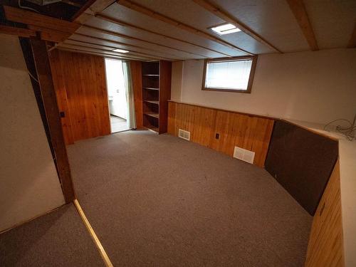 1203 Sprague Street, Thunder Bay, ON - Indoor Photo Showing Basement