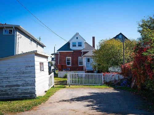 1203 Sprague Street, Thunder Bay, ON - Outdoor