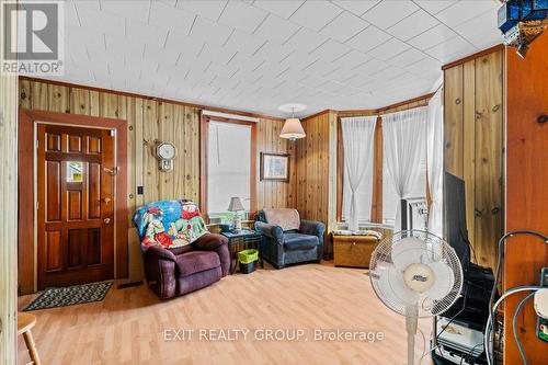 7 Radeski Street, Quinte West, ON - Indoor Photo Showing Other Room