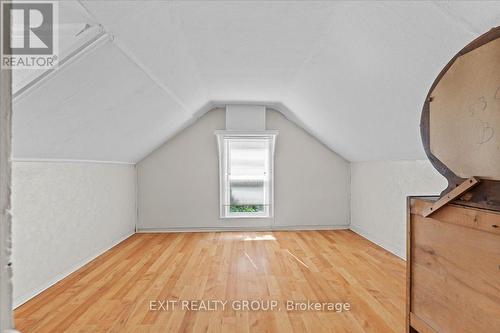 7 Radeski Street, Quinte West, ON - Indoor Photo Showing Other Room