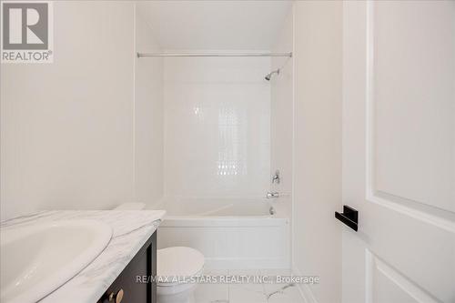 67 Palmira Drive, Georgina, ON - Indoor Photo Showing Bathroom