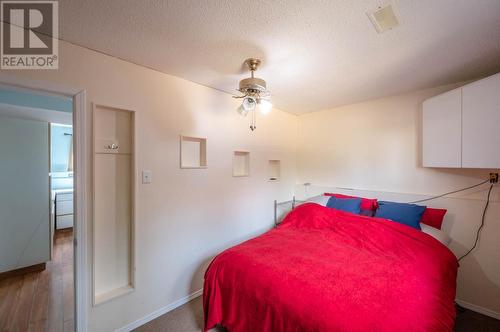 8119 Purves Road, Summerland, BC - Indoor Photo Showing Bedroom