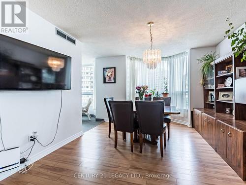 1402 - 8 Lisa Street E, Brampton, ON - Indoor