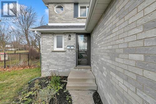 133 Moss Place Unit# Upper, Guelph, ON - Outdoor