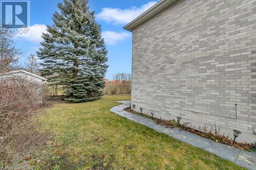 133 Moss Place Unit# Upper, Guelph, ON - Outdoor