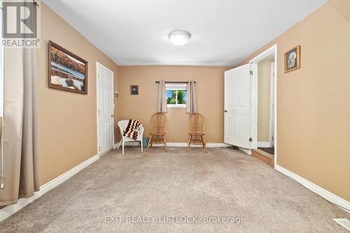 3292 Burnham Street N, Cobourg, ON - Indoor Photo Showing Other Room