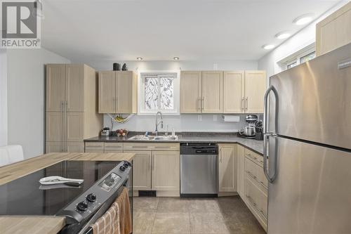 453 John St, Sault Ste. Marie, ON - Indoor Photo Showing Kitchen