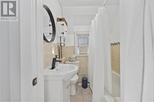 453 John St, Sault Ste. Marie, ON - Indoor Photo Showing Bathroom