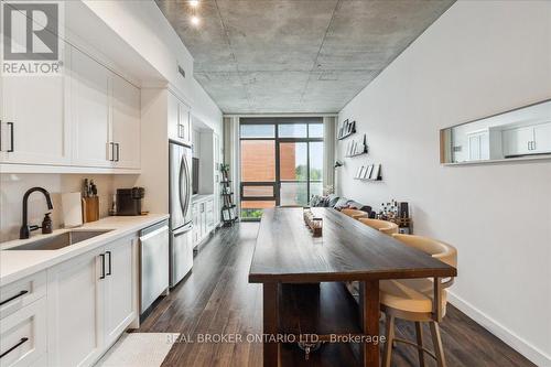 450 - 33 Mill Street, Toronto, ON - Indoor Photo Showing Kitchen With Upgraded Kitchen