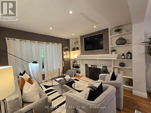 140 Brookside Drive, Toronto, ON - Indoor Photo Showing Living Room With Fireplace