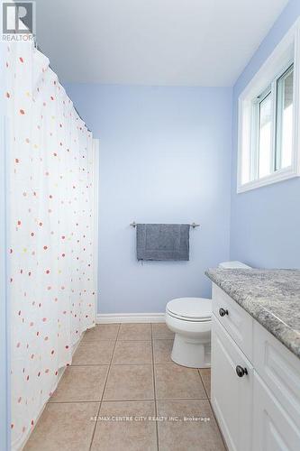 2 Edgewell Crescent, St. Thomas, ON - Indoor Photo Showing Bathroom