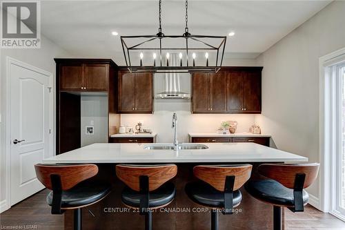 124 Basil Crescent, Middlesex Centre (Ilderton), ON - Indoor Photo Showing Kitchen With Double Sink