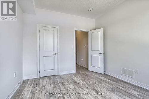 7 Cherry Hill Lane, Barrie, ON - Indoor Photo Showing Other Room