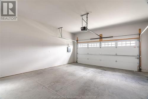 115 Lanz Boulevard, Blenheim, ON - Indoor Photo Showing Garage