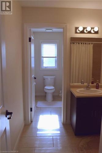 935 Goderich Street Unit# 24, Port Elgin, ON - Indoor Photo Showing Bathroom