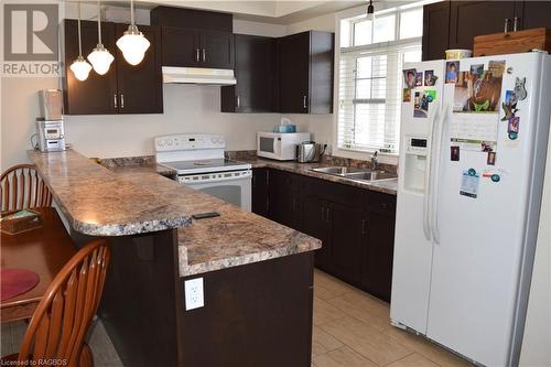 935 Goderich Street Unit# 24, Port Elgin, ON - Indoor Photo Showing Kitchen With Double Sink