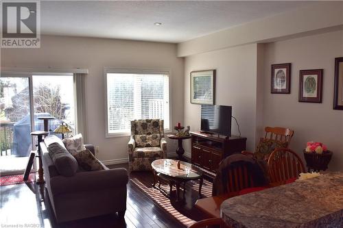 935 Goderich Street Unit# 24, Port Elgin, ON - Indoor Photo Showing Living Room