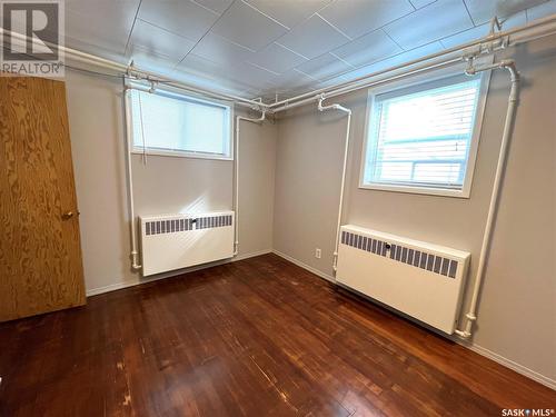 260 3Rd Avenue Nw, Swift Current, SK - Indoor Photo Showing Other Room