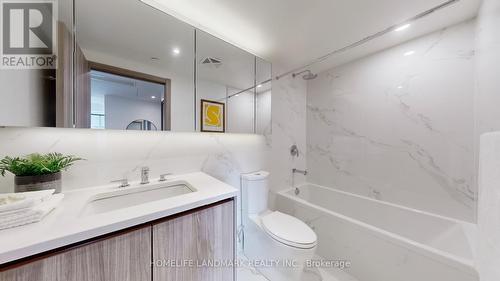 309 - 27 Mcmahon Drive, Toronto, ON - Indoor Photo Showing Bathroom