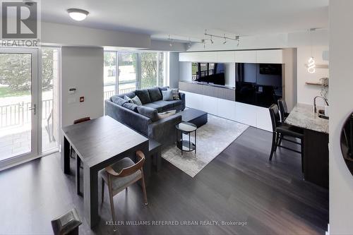 Th115 - 90 Stadium Road, Toronto, ON - Indoor Photo Showing Living Room