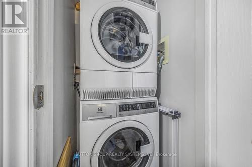 12 - 98 Redpath Avenue, Toronto, ON - Indoor Photo Showing Laundry Room