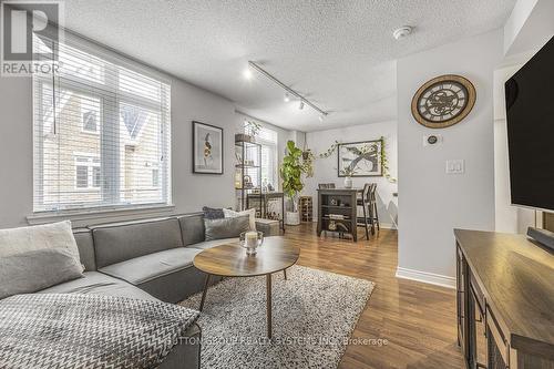 12 - 98 Redpath Avenue, Toronto, ON - Indoor Photo Showing Living Room