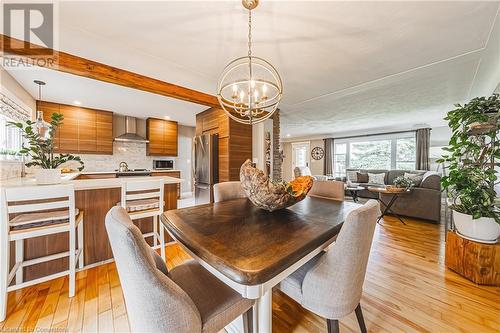 1105 Nebo Road, Hamilton, ON - Indoor Photo Showing Dining Room