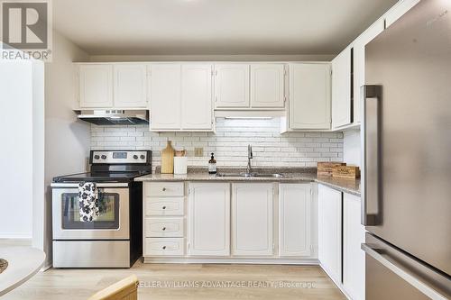 195 Bridletowne Circle, Toronto, ON - Indoor Photo Showing Kitchen With Stainless Steel Kitchen With Double Sink