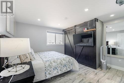 56 Grassington Crescent, Brampton, ON - Indoor Photo Showing Bedroom