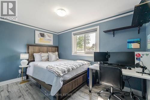 56 Grassington Crescent, Brampton, ON - Indoor Photo Showing Bedroom