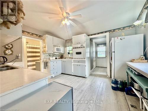 97 Griffith Street, Brockton, ON - Indoor Photo Showing Kitchen With Double Sink