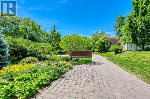 101 - 40 Old Mill Road, Oakville, ON - Outdoor