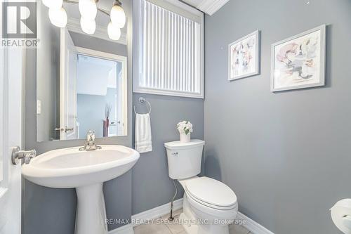 1026 Laidlaw Drive, Milton, ON - Indoor Photo Showing Bathroom