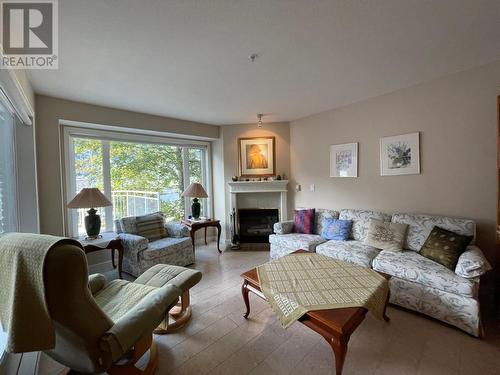 38 High  Street Unit# 108, Nelson, BC - Indoor Photo Showing Living Room With Fireplace