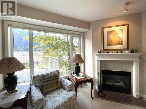 38 High  Street Unit# 108, Nelson, BC - Indoor Photo Showing Living Room With Fireplace