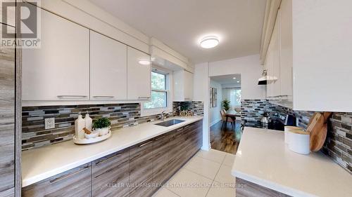 11 Abell Drive, Brampton, ON - Indoor Photo Showing Kitchen