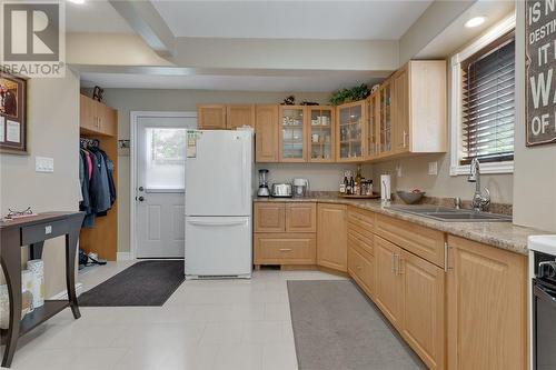 1253 Martindale Rd., Sudbury, ON - Indoor Photo Showing Kitchen With Double Sink