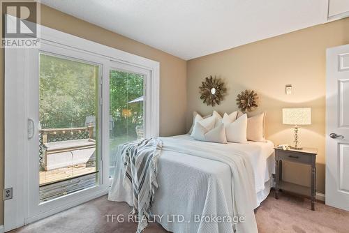 525 Laval Street, Oshawa (Vanier), ON - Indoor Photo Showing Bedroom