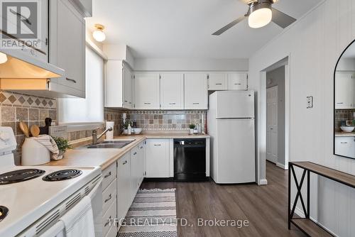 525 Laval Street, Oshawa (Vanier), ON - Indoor Photo Showing Kitchen With Double Sink