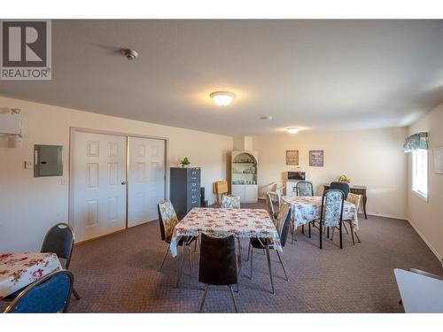 650 Mckinney Road Unit# 114, Oliver, BC - Indoor Photo Showing Dining Room