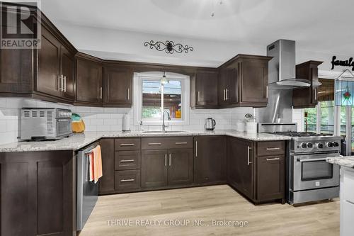 49364 Dexter Line, Malahide (Port Bruce), ON - Indoor Photo Showing Kitchen