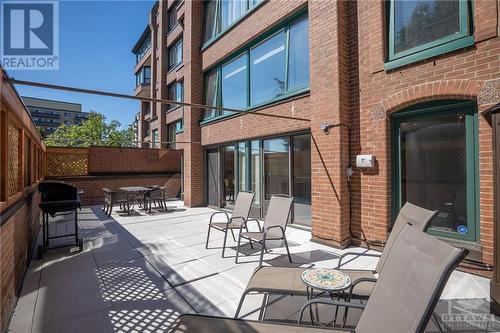 140 Rideau Terrace Unit#2, Ottawa, ON - Outdoor With Exterior