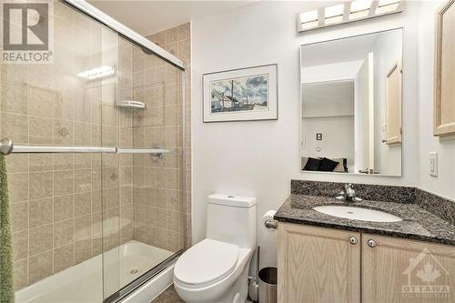 445 Laurier Avenue W Unit#1601, Ottawa, ON - Indoor Photo Showing Bathroom