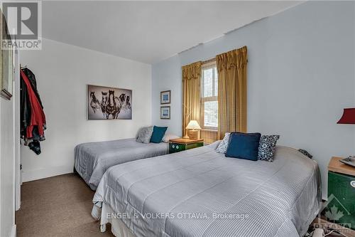 5349 Calabogie Road, Greater Madawaska, ON - Indoor Photo Showing Bedroom