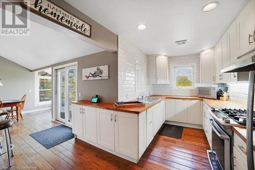 53 Harrison Road, Caledonia, ON - Indoor Photo Showing Kitchen