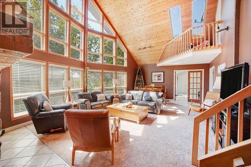 53 Harrison Road, Caledonia, ON - Indoor Photo Showing Living Room